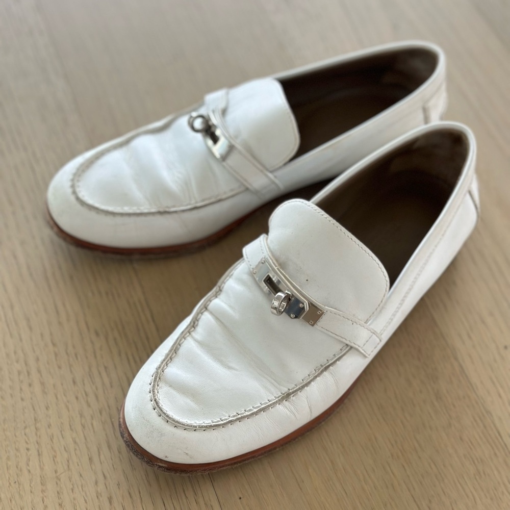 Hermes Kelly buckle leather loafers white size 37